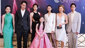 ▲《左撇子女孩》劇組和主演群。（圖／左撇子女孩電影製作有限公司提供） 