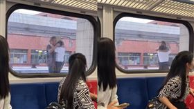 台鐵車長被酒醉旅客攻擊。（圖／翻攝自臉書粉絲專頁「台灣便當管理局-附屬鐵路部」）