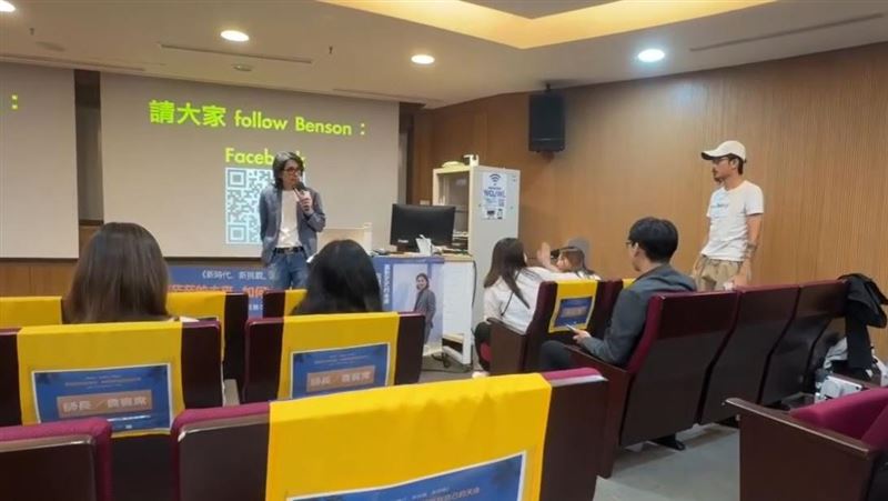 葉丙成性平案洩個資炎上 女學生反遭威脅