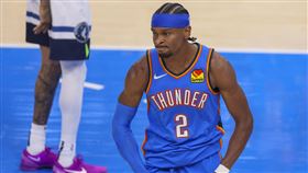 ▲雷霆在新科MVP亞歷山大（Shai Gilgeous-Alexander）單場猛轟37分帶領下在主場擊敗灰狼，系列賽收下2連勝。（圖／美聯社／達志影像）