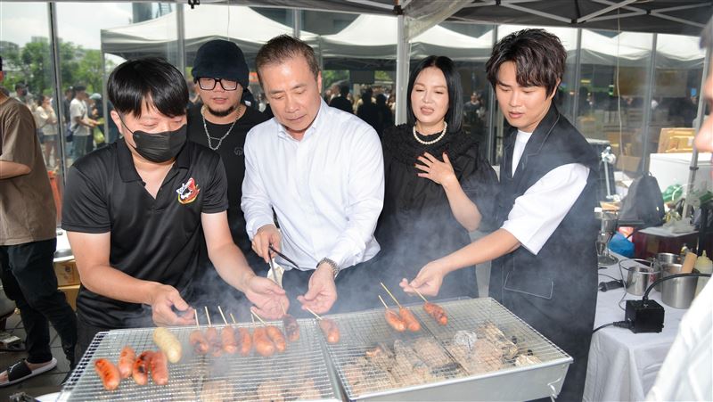 許效舜遭威廉拖累 苗可麗揭他私下狀態