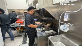 希 排半價便當1200