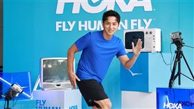 小煜（楊奇煜）現身代言運動品牌記者會。（圖／記者鄭孟晃攝影）