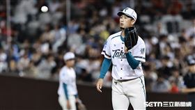 ▲中職36年例行賽，台鋼雄鷹先發投手吉田一將。（圖／記者劉彥池攝影）