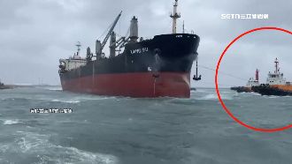 旗津大船拖小船翻覆　26歲船長仍下落不明