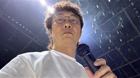 陳奕迅確診後重返高雄巨蛋開唱，下午彩排曬出照片報平安。（圖／翻攝自陳奕迅臉書）