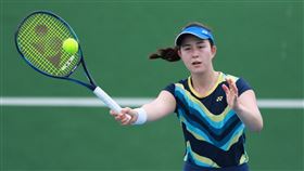 ▲23歲台英混血正妹葛藍喬安娜生涯首闖法網會內賽。（圖／蔡再基提供） 