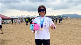 國民黨立委林倩綺在世壯運帆船項目「單人雷射輻射型（ILCA 6）女子組」，奪得金牌。（圖／林倩綺提供）