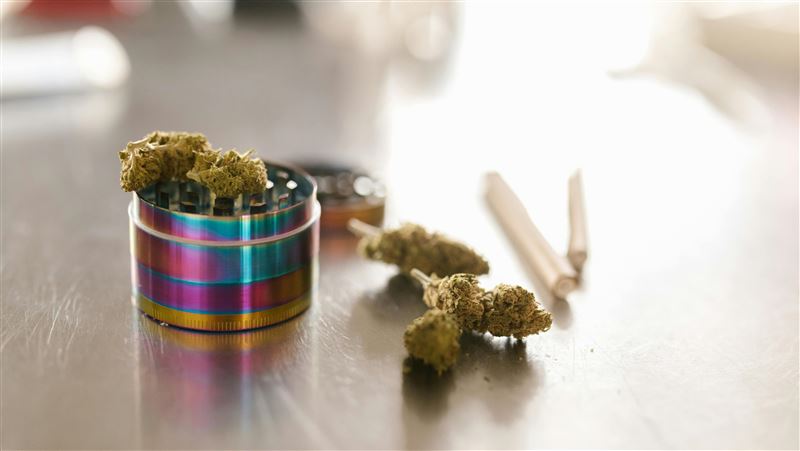 竹科工程師夫妻檔不但吸食大麻,還販售給他人。(示意圖/pexels)