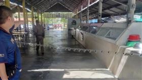 血案發生在學校食堂，事發當時正值學生午餐時間。（翻攝自Thairath）