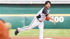 ▲統一獅傅于剛本季轉任教練。（圖／統一獅提供） 