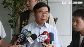 ▲民進黨台北市黨部主委張茂楠於許家蓓靈堂發言