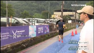 鐵人三項「感應墊」濕滑　選手重摔挫傷