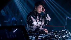 26歲男星三山凌輝近日爆多重連環騙婚。（圖／翻攝自ryokimiyama_official IG）