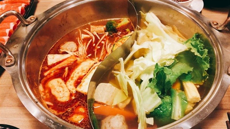 「口天吳」被糾疑中國人　火鍋店遭刷負評