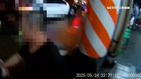 男小吃店外閒聊遭衝撞　女友哽咽難接受