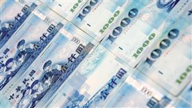 ▲新台幣匯率急升，恐造成出口競爭力下降與金融市場波動。（示意圖／PIXABAY） 