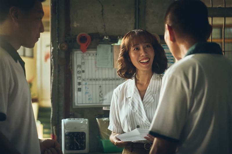 張詩盈劇中展現少女心。(圖/華視、公視台語台提供)