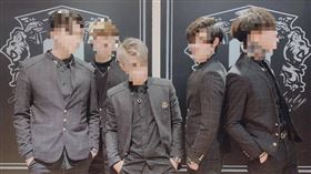 男模店於這幾年興起負責陪聊、唱歌，不時發出西裝筆挺的照片在社群上吸引女性消費者上門。（圖／翻攝自臉書）