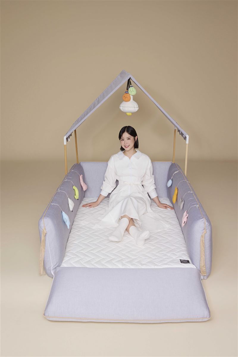 李佳穎自認是一個耐受度200%的媽媽。（圖／品牌提供）