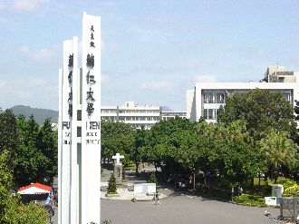 辦宿營被問「5萬包養」 老闆：想收乾女兒