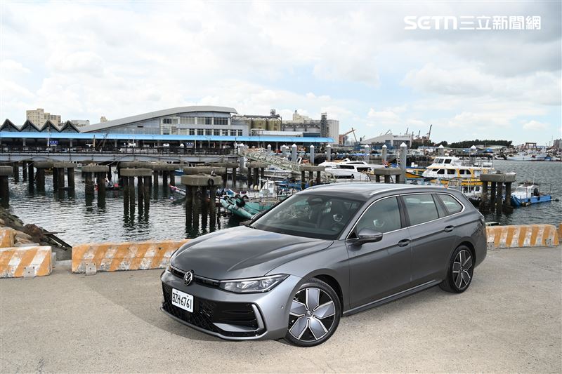配備IQ.DRIVE智能駕駛輔助系統增加行車安全。(圖/鍾釗榛攝影)
