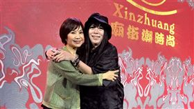 潘怡良與唐美雲三度跨界攜手《白蛇傳》端午佳節躍動世壯運。（圖／唐美雲歌仔戲團提供）