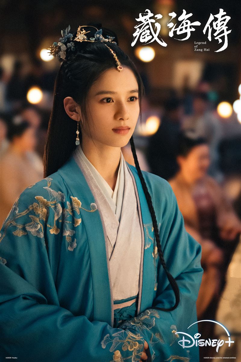 陳妍希於《藏海傳》中飾演藏海(肖戰飾)母親。(圖/disney+提供)