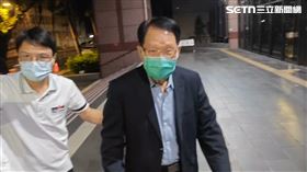 李姓董事長70萬交保。（圖／翻攝畫面）