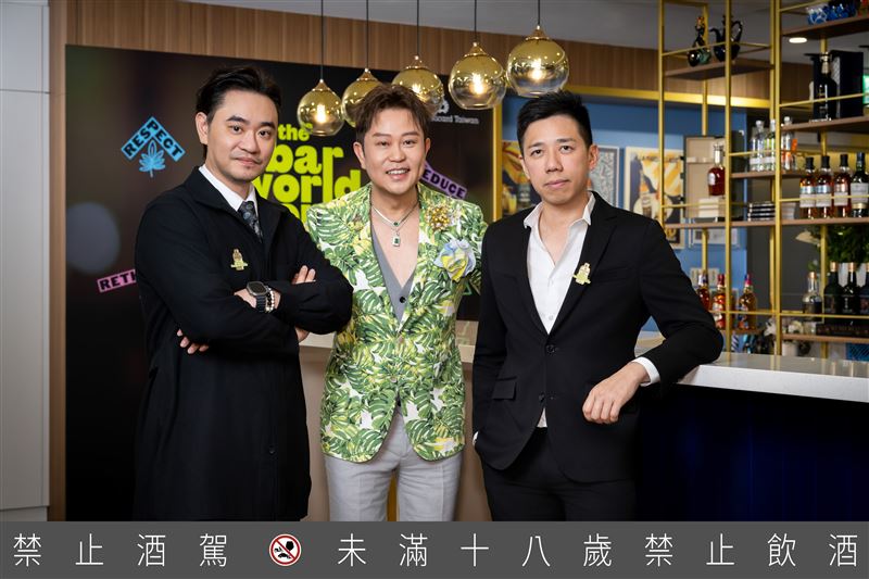 台灣保樂力加「未來酒吧世界」永續工作坊開辦三年，在台灣已培訓累計超過1,000位永續調酒師，完成課程的永續調酒師可取得「未來酒吧世界」專屬認證徽章識別。（圖／保樂力加集團提供）