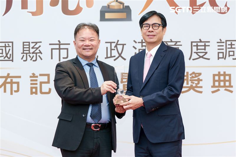 陳其邁雖開心獲獎，仍舊擔心中央的計畫性補助或一般性補助款走向。（圖／翻攝畫面）