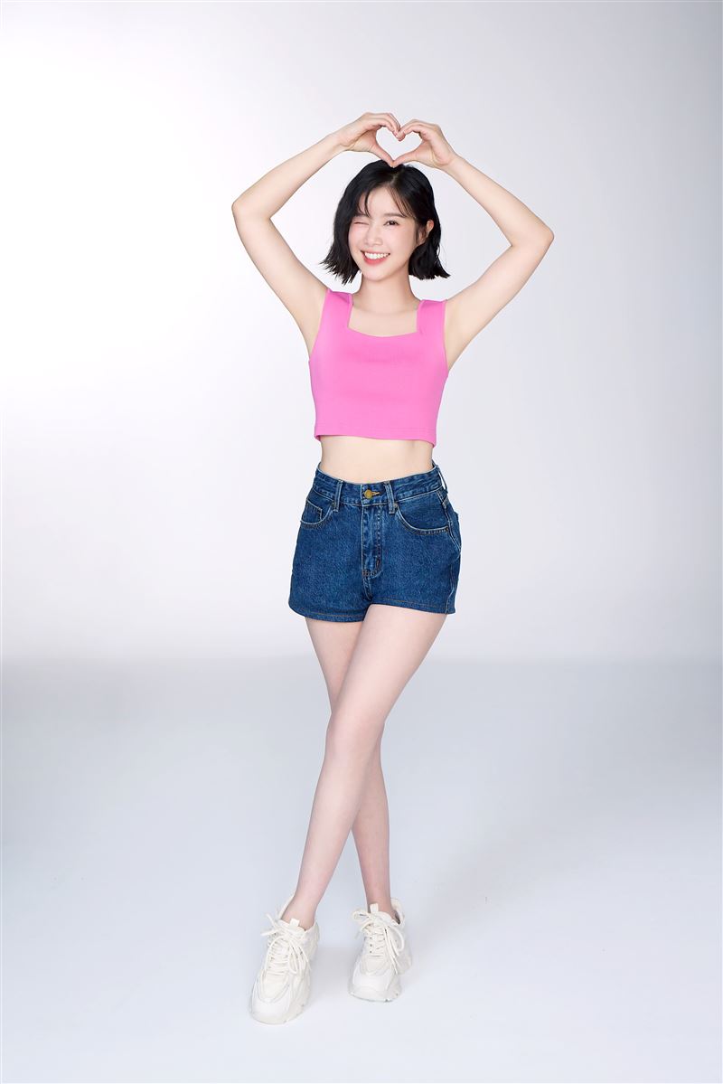 李佳穎瘦身成功。(圖/美体專科提供)