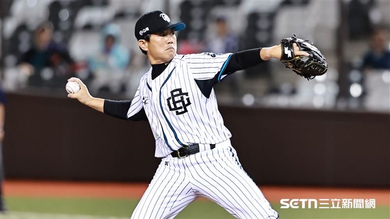 世壯運棒球冠軍戰，山羊兄弟先發投手吳俊億。（圖／記者劉彥池攝影）