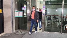 台北市議員涉北投區農會賄選複訊後20萬交保。（圖／翻攝畫面）