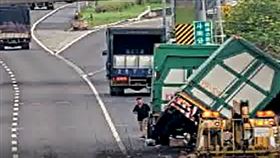 國道警察第4大隊,雲林,聯結車,護欄,警察,交通,斗南▲圖片描述。（圖／翻攝自高公局網站） 