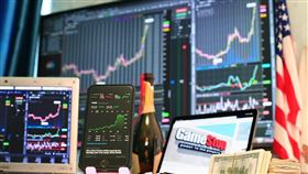 ▲為促進資本市場繁榮，證交所積極輔導公司上市，禾榮科技與輝創電子通過申請，成為今年第10與第11家遞件企業。禾榮科技聚焦BNCT治療設備與輻射防護技術，具高度發展潛力。輝創電子主攻車用安全裝置，穩定出貨帶動每股盈餘成長。（示意圖／PIXABAY）