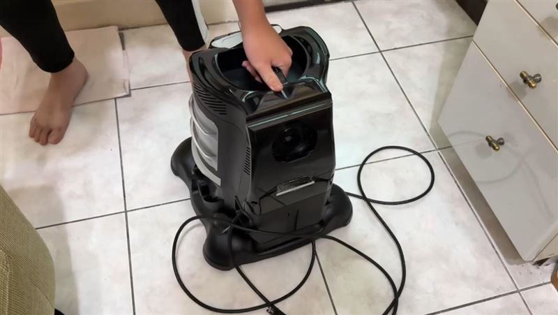 應徵除蟎師變推銷？還沒領薪先揹15萬貸款