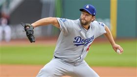 ▲柯蕭（Clayton Kershaw）傷癒復出首度投滿5局，但勝投被牛棚搞掉。（圖／美聯社／達志影像）