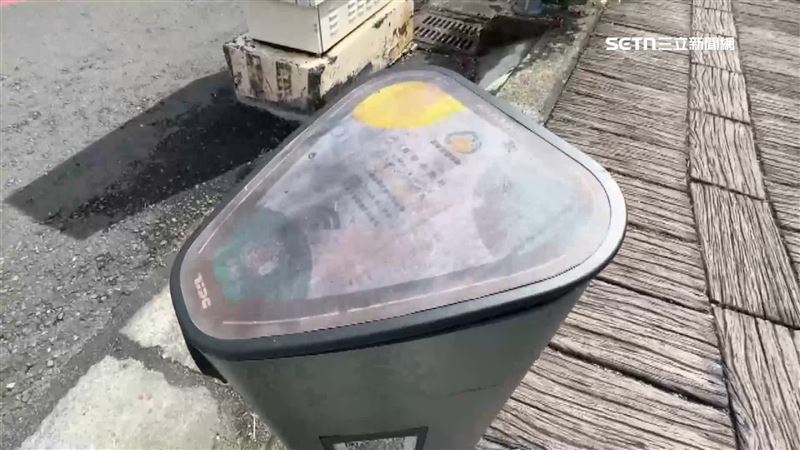 屏東豔陽高照！停車柱設1年多「臭火焦」