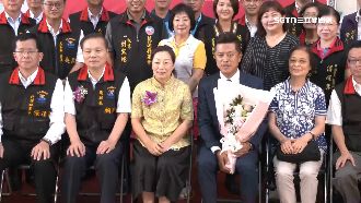 吳勁毅公帑找廟婆抓鬼　稱抓到4過世員工