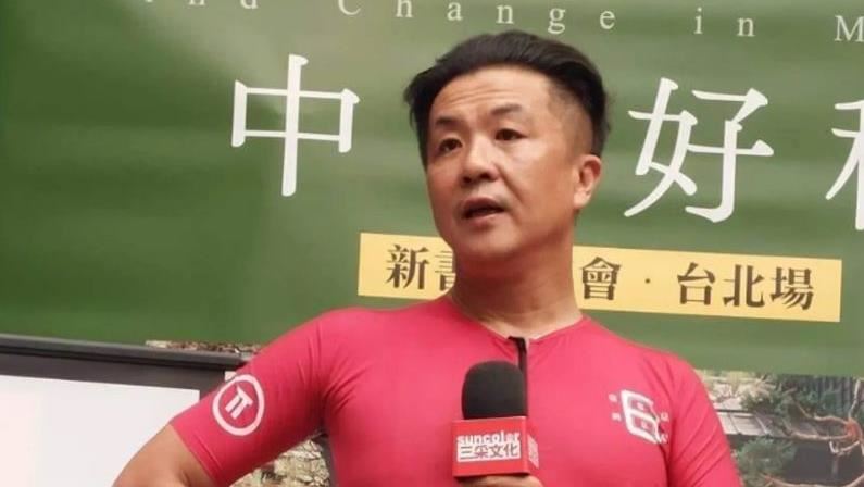 生母直播哽咽罵：不讓呂秋遠再招搖撞騙