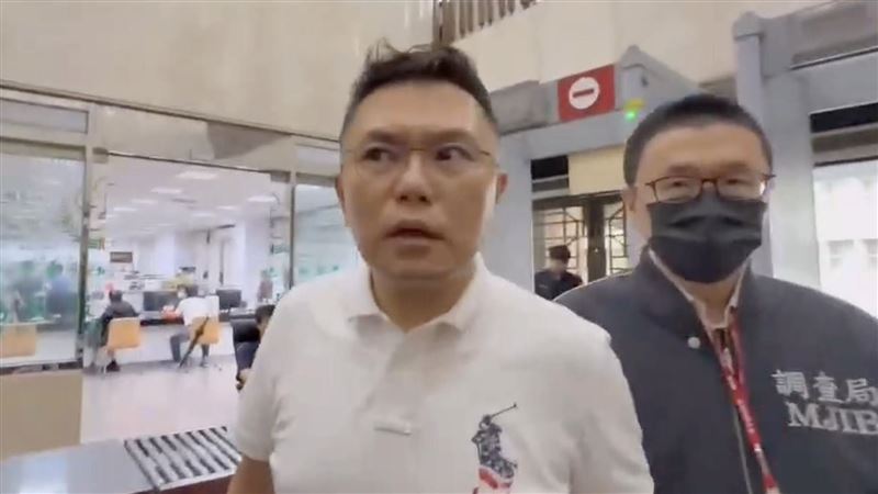 張斯綱疑二次利用罷免名冊　周軒曝犯2罪