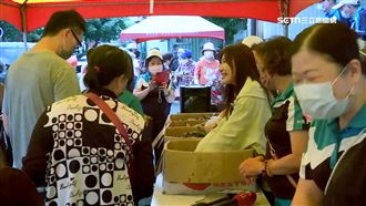 吳沛憶勤走地方反罷 民眾相挺轟唾棄藍營