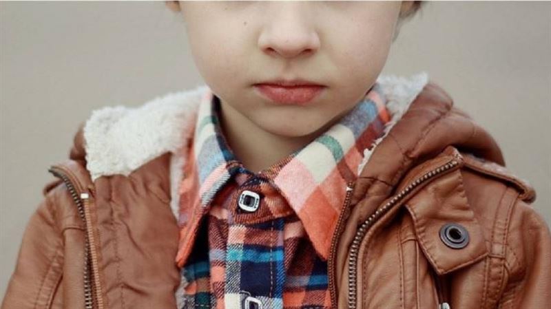 他揭10歲遭母性侵　法院認證兄弟也是父子