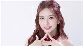 樂天女孩Dora突然取消出席高雄端午划龍舟活動引發聯想。（圖／翻攝自IG）