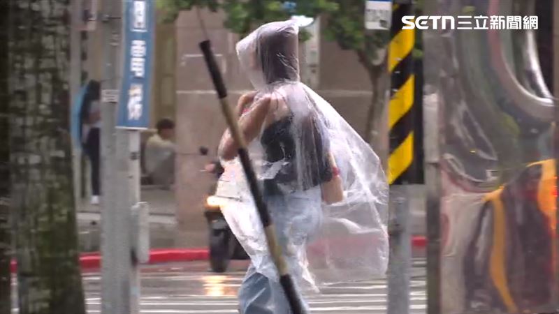 新/雷雨開炸!14縣市大雨特報 下到晚上