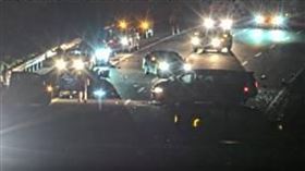 事故,端午連假,車道,國三,南投,竹山,追撞,車禍,端午節,貨車▲。（圖／翻攝自國道官網）