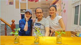 艾偉在台東拍攝期間，女兒艾娃前來探班，與劇中女兒洪小鈴真假女兒相見。（圖／大愛提供）