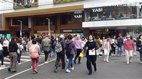 台北,南西商圈,人潮。（圖／記者陳韋帆攝影）