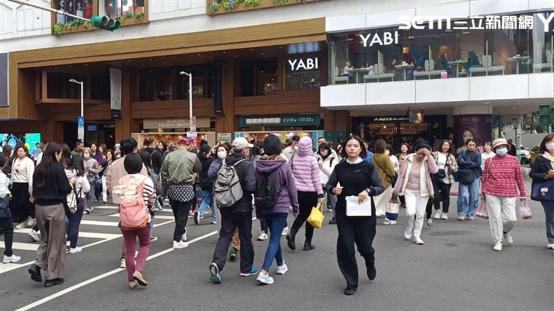 「牛、蛇、馬、狗」運勢好壞參半，低調做好事、凡事謹慎，運勢較能平順。（示意圖／記者陳韋帆攝影）